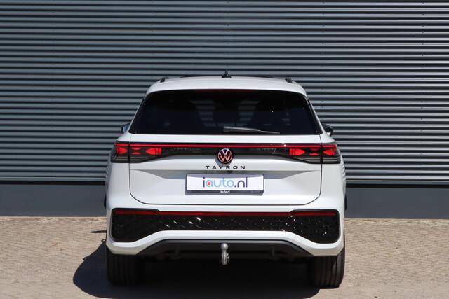 Volkswagen Tayron 1.5 eHybrid 272PK R-Line Black Style IQ.Light/Pano/Keyless/Camera/DCC/ACC/ Dodehoek/20"/Trekhaak wegkl.