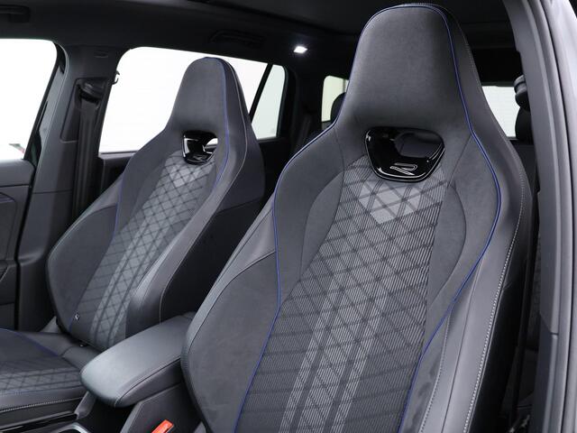 Volkswagen Tayron 1.5 eHybrid 204pk DSG R-Line Edition · SOH 100% · Panoramadak · 360 Camera · Inklap. Trekhaak · Matrix LED · Stuur- & Stoelverwarming + Massage · Garantie t/m 09-07-2029 of 100.000km