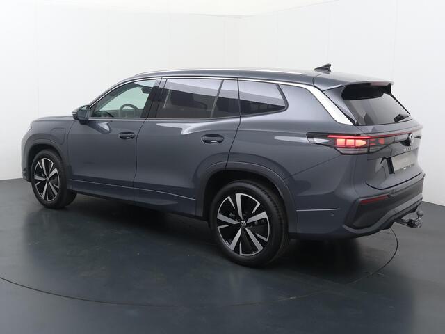 Volkswagen Tayron Life Edition 1.5 eHybrid 150 kW / 204 PK SUV 6-DSG | Trekhaak wegklapbare kogel | Stoel- & stuurwielverwarming |
