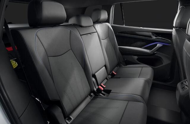Volkswagen Tayron 1.5 eHybrid R-Line Edition !!!Profiteer ook van ¤ 4.000 inruilpremie!!!