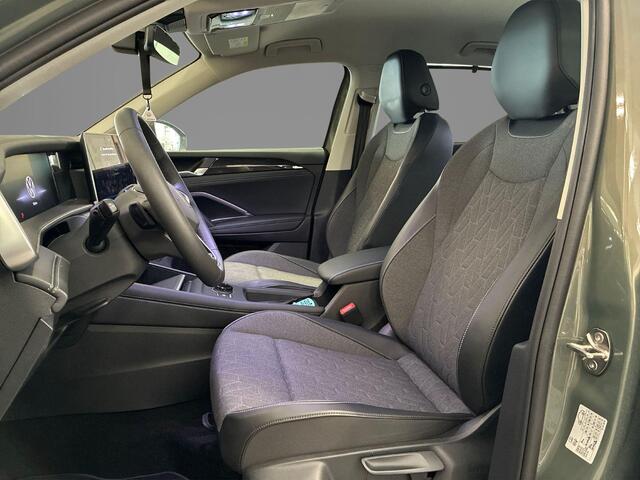 Volkswagen Tayron 1.5 eTSI 204pk DSG Life Edition · Camera · Inklap. Trekhaak · Stuur- & Stoelverwarming · 18"Velgen · Parkeerassistent · Garantie t/m 09-07-2027