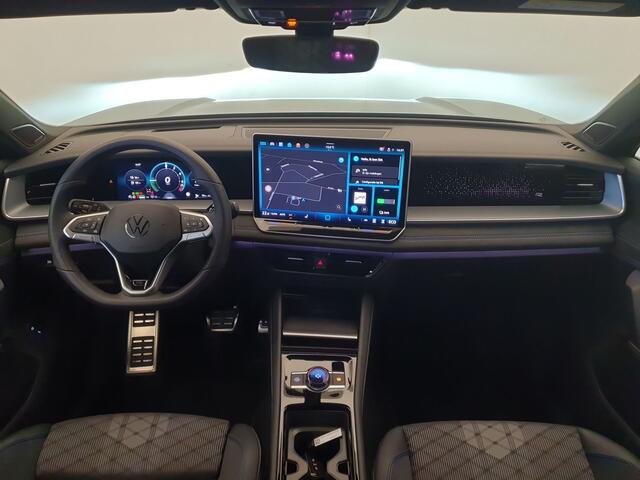 Volkswagen Tayron 1.5 eHybrid 204pk DSG/AUT R-Line Wegklapbare trekhaak, Harman/Kardon, Camera