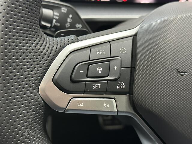Volkswagen Tayron 1.5 eHybrid R-Line | Trekhaak-pakket | Navigatie-pakket | Stoel- & stuurverwarming