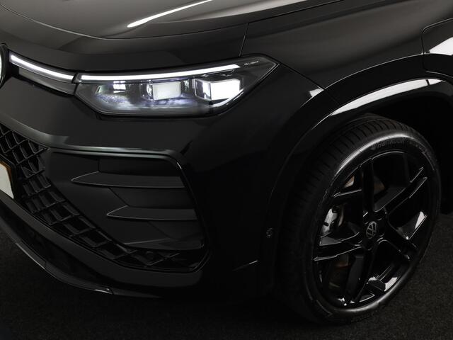 Volkswagen Tayron R-Line Edition 1.5 eHybrid 200 kW / 272 PK SUV 6 v Head-Up Display | 360 camera | Panoramadak