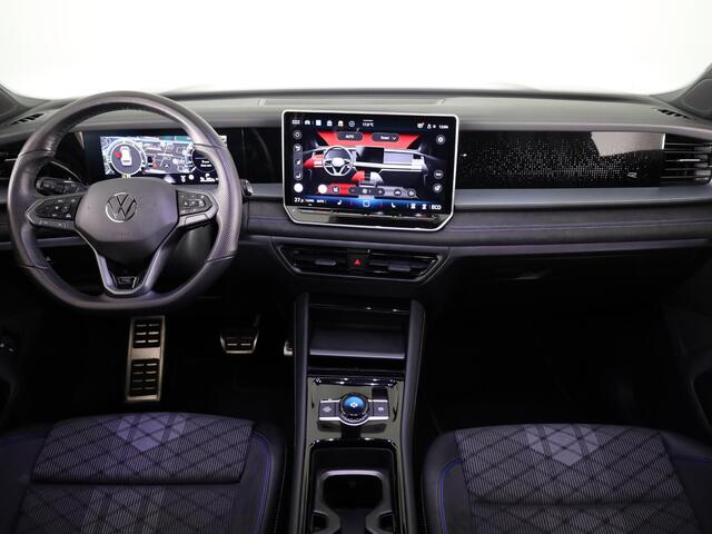 Volkswagen Tayron R-Line Edition 1.5 eHybrid 200 kW / 272 PK SUV 6 v Head-Up Display | 360 camera | Panoramadak