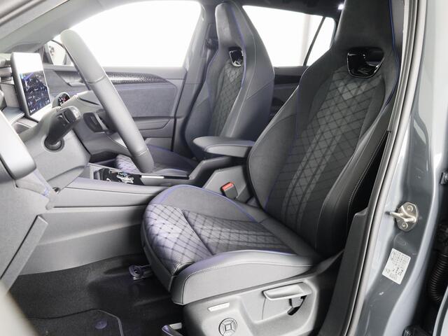 Volkswagen Tayron R-Line Edition 1.5 eHybrid 150 kW / 204 PK SUV 6 v Panoramadak | Trekhaak | 360 camera