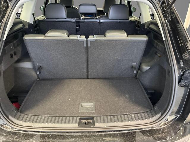 Volkswagen Tayron 1.5 eTSI 150pk DSG Life Edition · 7-persoons · 360 Camera · Inklap. Trekhaak · Matrix LED · Stuur- & Stoelverwarming · ACC · Apple/Android Car Play · Garantie t/m 20-08-2027