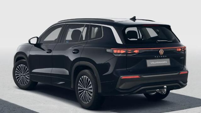 Volkswagen Tayron 1.5 eTSI Business Life 7p / Resterende Fabrieksgarantie tot 25-08 2027 / Trekhaak / 7 Persoons / 18'' LMV / VW