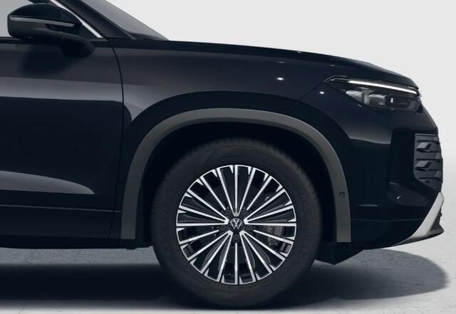 Volkswagen Tayron 1.5 eTSI Business Life 7p / Resterende Fabrieksgarantie tot 25-08 2027 / Trekhaak / 7 Persoons / 18'' LMV / VW