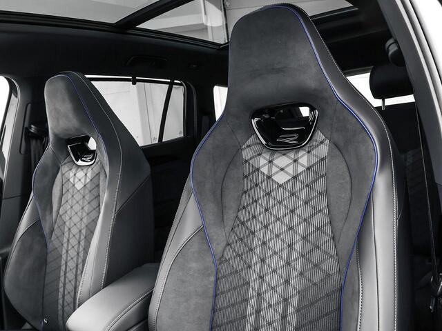 Volkswagen Tayron R-Line Edition 1.5 eHybrid 204 PK 6 versn. DSG · Rondomzichtcamera · Panoramaschuif-kanteldak · Trekhaak inklapbaar, met elektrische ontgrendeling, incl. aanhangermanoeuvreerhulp Trailer Assist · Voorraad OUTLET · Prijs is inclusief inruilpremie ·
