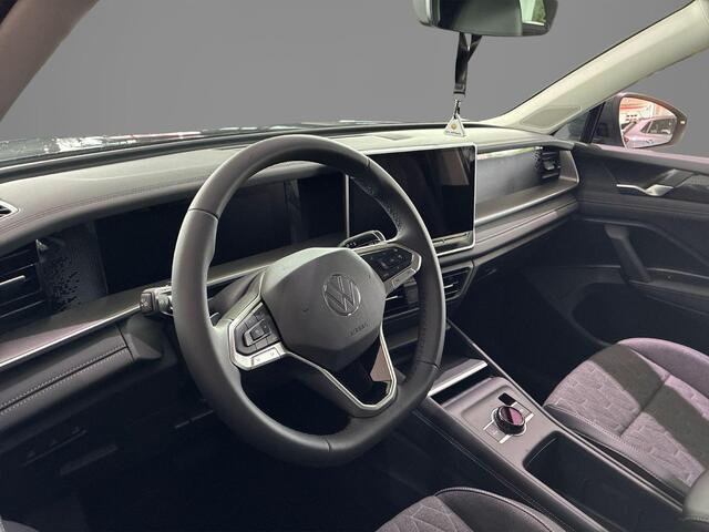 Volkswagen Tayron Life Edition 1.5 eHybrid 204 pk 6 versn. DSG · Comfort Pakket · Trekhaak inklapbaar, met elektrische ontgrendeling, incl. aanhangermanoeuvreerhulp Trailer Assist · Voorraad OUTLET · Prijs is inclusief inruilpremie ·