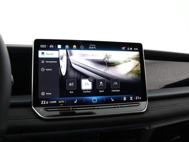 Volkswagen Tayron 1.5 204pk DSG eHybrid R-Line Edition · Panoramadak · 360 Camera · Inklap. Trekhaak · Matrix LED · Dodehoeksensor · Keyless · Garantie t/m 04-08-2029 of 100.000km