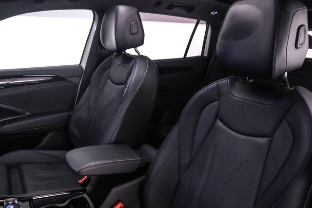 Volkswagen Tayron R-Line Edition 1.5 TSI eHybrid 272pk DSG Automaat Trekhaak, Harman Kardon audio, Lederen bekleding, Panoramadak, Adaptive cruise control