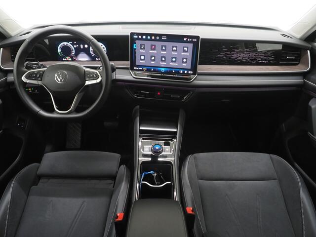 Volkswagen Tayron 1.5 eHybrid Elegance | Leder/Alcantara | Massage | 360 | Keyless | Adaptive Cruise | Sfeerlicht | Matrix