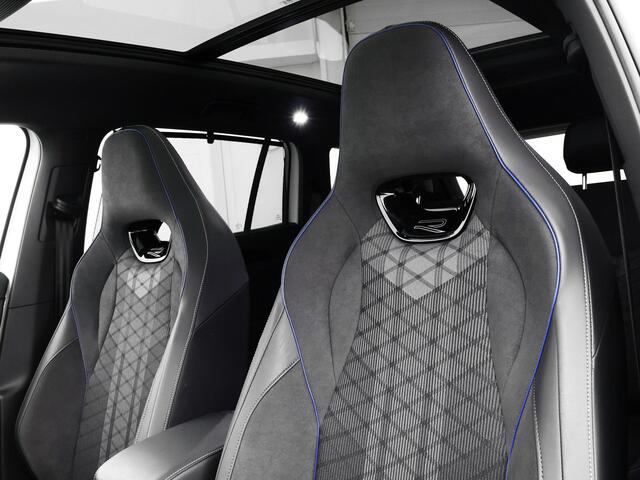 Volkswagen Tayron 1.5 eTSI 204pk DSG R-Line Edition · Panoramadak · 360 Camera · Inklap. Trekhaak · Massagestoelen · Stuur- & Stoelverwarming · Garantie t/m 21-10-2030 of 100.000km