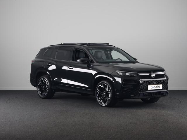 Volkswagen Tayron 1.5 eHybrid R-Line Edition 272 pk Automaat (DSG) | Verlengde garantie | Navigatie | Panoramadak | Trekhaak (wegklapbaar) | Parkeersensoren (Park assist) | Rondomzicht camera | Lederen bekleding | Stoelverwarming/ventilatie | R-Line |