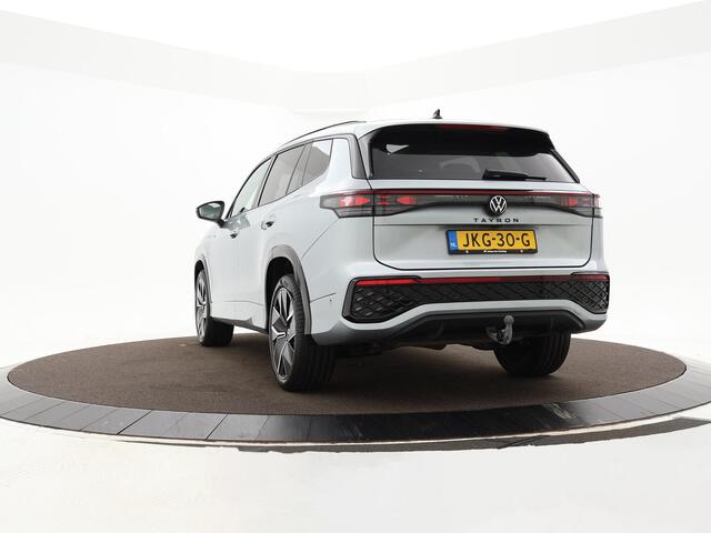 Volkswagen Tayron 1.5 eHybrid 272pk DSG R-Line Edition · Panoramadak · Inklap. Trekhaak · 360 Camera · Matrix LED · Stuur- & Stoelverwarming · Keyless · Garantie t/m 03-11-2029 of 100.000km