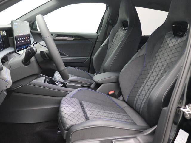 Volkswagen Tayron 1.5 eHybrid R-Line Edition 272PK DSG Panoramadak, Trekhaak, Head-Up Display, Black Style, 20" LM Velgen, 360gr. Camera, Harman Kardon Audio, Side Assist