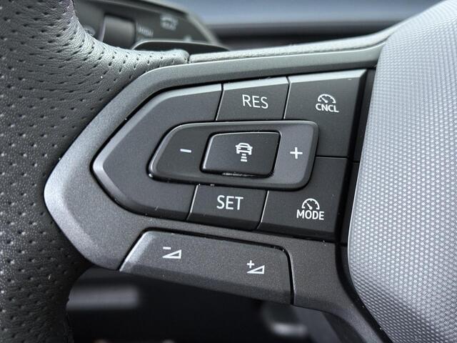 Volkswagen Tayron 1.5 eHybrid R-Line Edition | 204 PK | SoH 100% | Trekhaak wegklapbaar | Adaptive Cruise Control | Panoramadak | Harman Kardon Audio | 360 graden camera | Head-up Display |