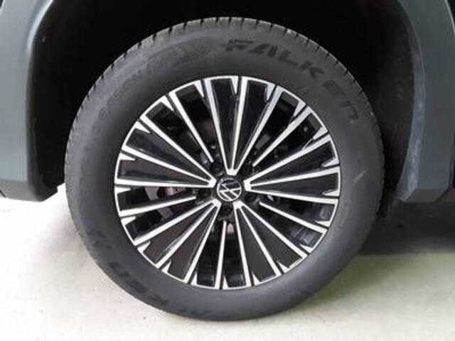 Volkswagen Tayron 1.5 TSI 272pk DSG eHybrid Elegance / Trekhaak / Navi / HD Matrix Led