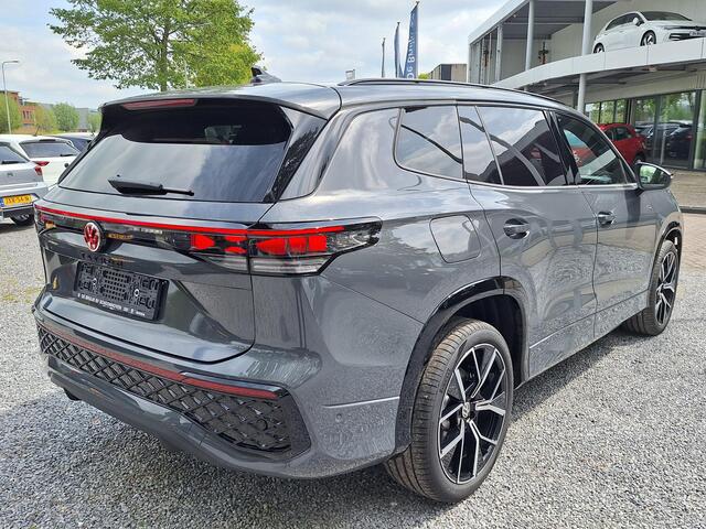 Volkswagen Tayron Hybrid 272pk R-Line Blackstyle (Pano,IQ,360 Camera)