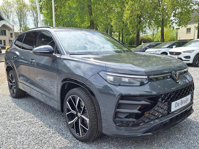 Volkswagen Tayron Hybrid 272pk R-Line Blackstyle (Pano,IQ,360 Camera)