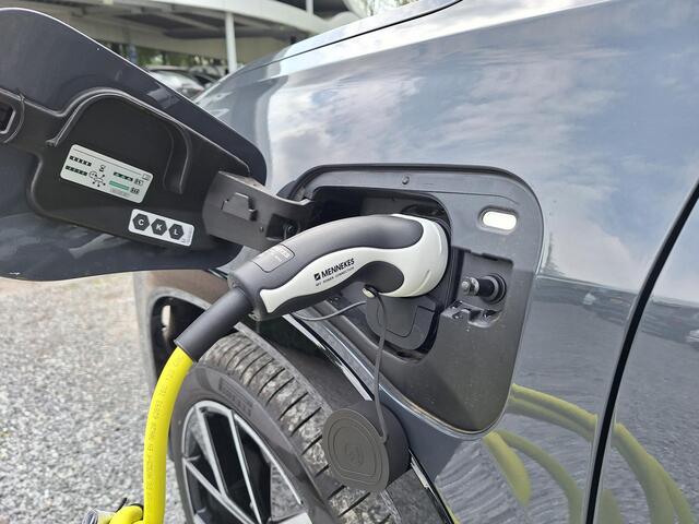 Volkswagen Tayron Hybrid 272pk R-Line Blackstyle (Pano,IQ,360 Camera)