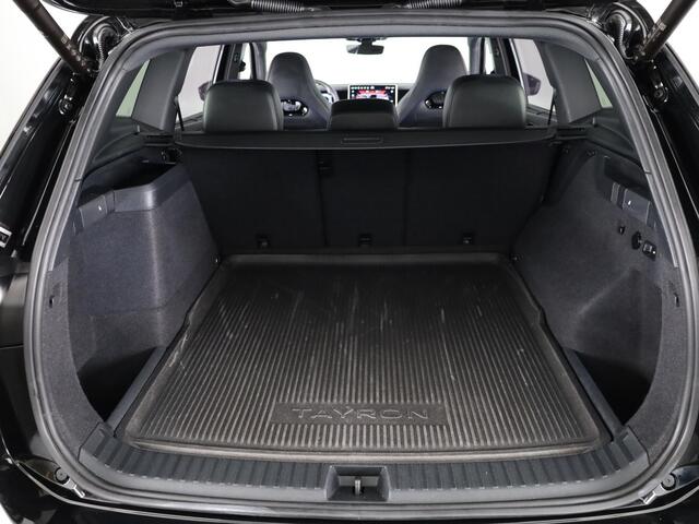 Volkswagen Tayron R-Line Edition 1.5 eHybrid 200 kW / 272 PK SUV 6 v 360 Camera | Panoramadak | Stoelverwarming