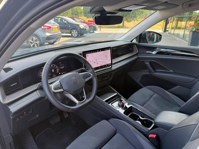 Volkswagen Tayron 1.5 eHybrid Elegance *IQ Lights & Comfort Seats*