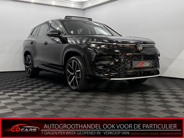 Volkswagen Tayron 1.5 eHybrid R-Line Edition PHEV 272pk Pano, Half leder, Camera, Navi, Elektrische achterklep, Sfeerverlichting, Cruise control adaptief, 2 jaar garantie