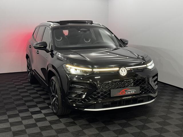 Volkswagen Tayron 1.5 eHybrid R-Line Edition PHEV 272pk Pano, Half leder, Camera, Navi, Elektrische achterklep, Sfeerverlichting, Cruise control adaptief, 2 jaar garantie