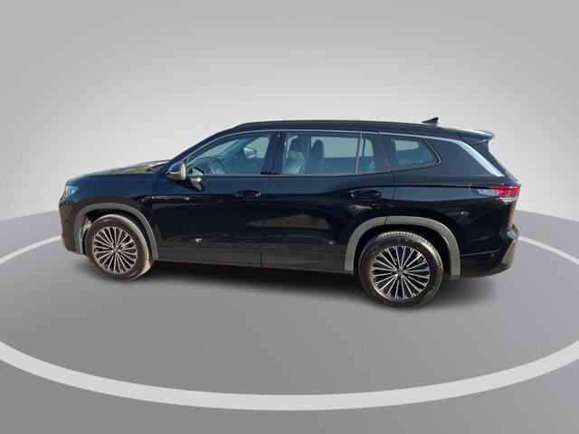 Volkswagen Tayron 1.5eTSI/150PK Life 7p · Navigatie · Trekhaak · 360°Camera + Parkeersensoren · Garantie t/m 29-04-2027