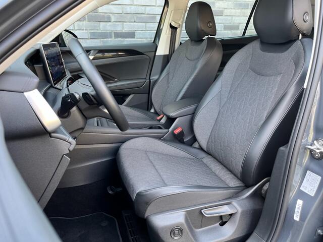 Volkswagen Tayron 1.5 eTSI LIFE 7-PERS. - TREKH. - 20 INCH - MATRIX
