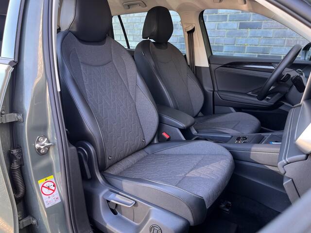 Volkswagen Tayron 1.5 ETSI LIFE 7-PERS. - TREKH. - MATRIX - 20 INCH