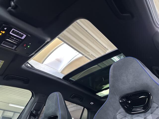 Volkswagen Tayron 1.5 eHybrid R-Line Edition 272pk | Groot scherm | Trekhaak | Pano | 360 camera | Black-style | Head-up | IQ-Light | Massage