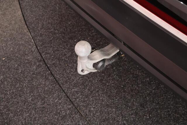 Volkswagen Tayron 1.5 204pk eHybrid Elegance Trekhaak 360Camera IQ.Light Keyless Stuur+Stoelverw.
