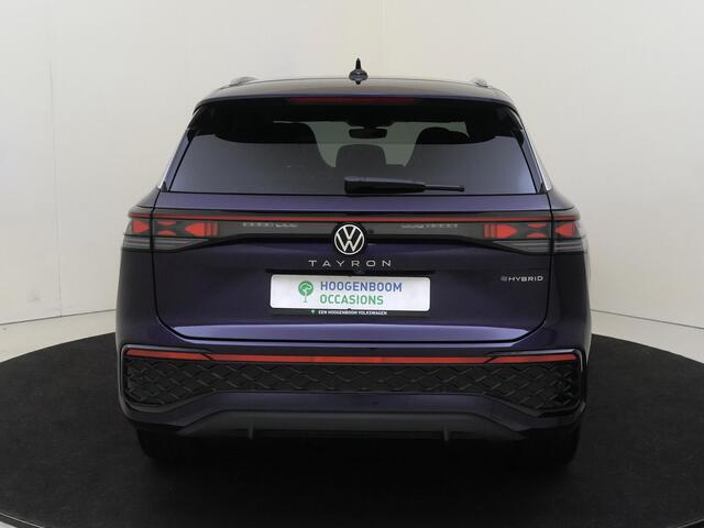 Volkswagen Tayron 1.5 eHybrid R-Line | SoH 100% | Panoramadak | Trekhaak | 360 camera | ErgoActive stoelen | Head-up display | Adaptieve demping | Harman/Kardon |