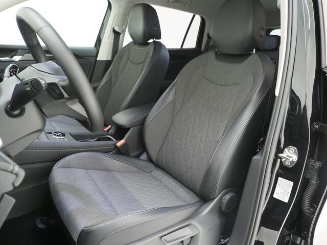 Volkswagen Tayron 1.5 eHybrid | 5 Jaar Garantie | Trekhaak | Harman/Kardon | Camera | Sfeerlicht | Dodehoek | Adaptive Cruise