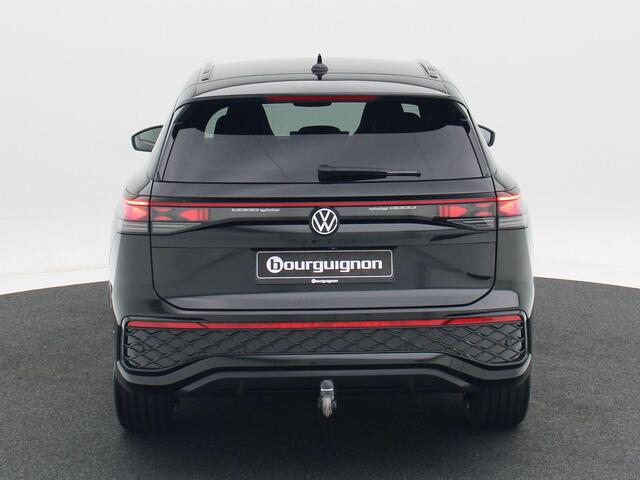 Volkswagen Tayron R-Line Edition 1.5 eHybrid 204 PK | Trekhaak | LED Matrix | HUD | Stoelmassage | 360 Camera | 20" LMV |