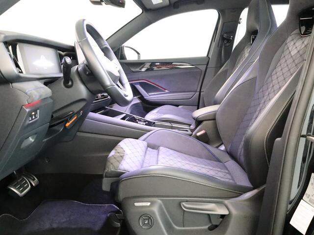 Volkswagen Tayron 1.5 eHybrid R-Line Edition 204 pk Automaat (DSG) | Verlengde garantie | Navigatie | Panoramadak | Trekhaak (wegklapbaar) | Parkeersensoren (Park assist) | Rondomzicht camera | Black Style pakket | R-Line |