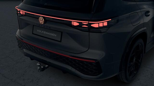 Volkswagen Tayron 1.5 eHybrid 272 6DSG R-Line Edition | 'App-Connect' draadloze smartphone integratie | Automatische afstandsregeling (Adaptive Cruise Control) | Black Style Pakket