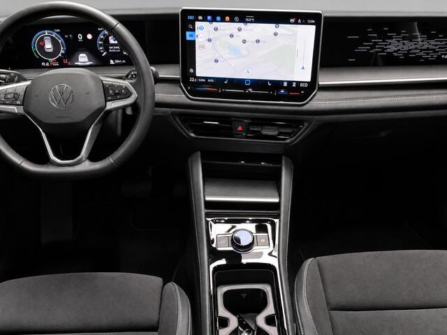 Volkswagen Tayron 1.5eHybrid 200kW/272PK Elegance · Trekhaak · 360°Camera + Parkeersensoren · Apple/Android Car Play · Garantie t/m 13-08-2027