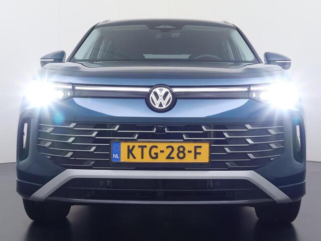 Volkswagen Tayron 1.5 eHybrid Elegance PHEV | 204PK | LEDER/ALCANTARA | IQ.DRIVE PAKKET | EEEEEMASSAGE | 360 | KEYLESS | ADAPTIVE CRUISE | SFEERLICHT | MATRIX | STUUR+ STOELVERWARMING | FABRIEKSGARANTIE