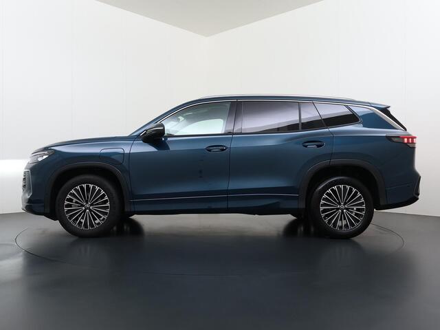 Volkswagen Tayron 1.5 eHybrid Elegance PHEV | 204PK | LEDER/ALCANTARA | IQ.DRIVE PAKKET | EEEEEMASSAGE | 360 | KEYLESS | ADAPTIVE CRUISE | SFEERLICHT | MATRIX | STUUR+ STOELVERWARMING | FABRIEKSGARANTIE