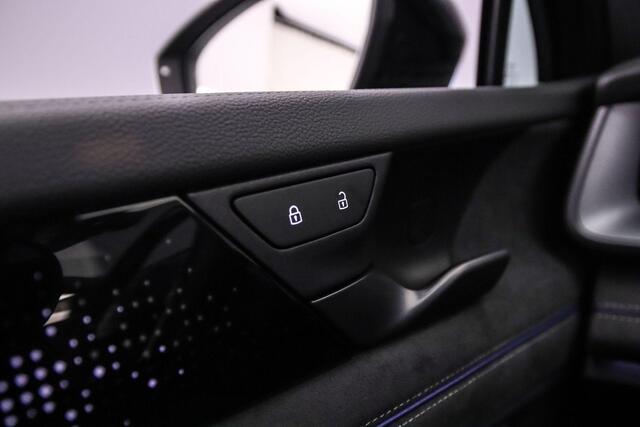 Volkswagen Tayron 1.5 eHybrid R-Line Edition 272pk DSG Automaat, Trekhaak, Lederen bekleding, Panoramadak, Harman Kardon, Adaptive cruise control, 360 camera, Matrix LED koplampen, Parkeersensoren, Navigatie, App-connect