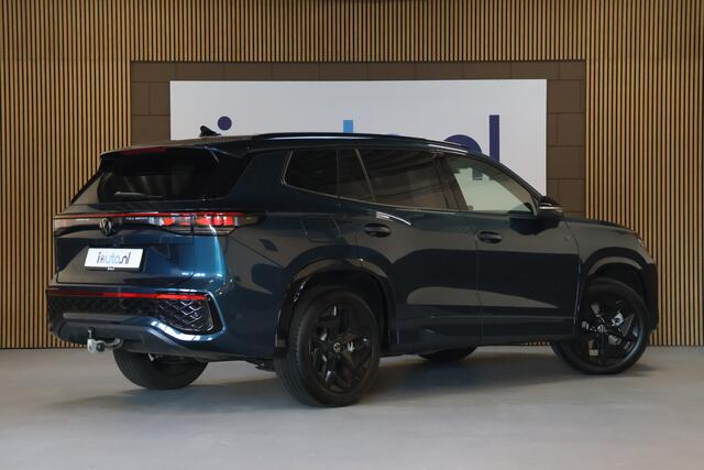 Volkswagen Tayron 1.5 eHybrid 272PK R-Line Black Style IQ.Light/Pano/Keyless/360/DCC/ACC/Dodehoek/19"/Trekhaak wegkl.
