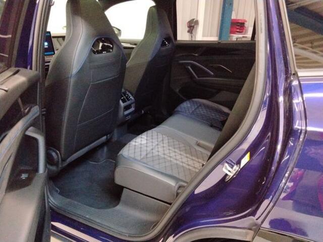 Volkswagen Tayron 1.5 eHybrid 272pk R-Line / Panoramadak / Harman&Kardon / Black Style