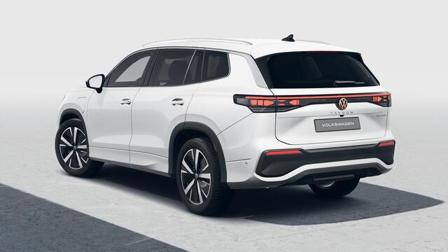 Volkswagen Tayron 1.5 eHybrid 204 6DSG Life Edition | 'App-Connect' draadloze smartphone integratie | Automatische afstandsregeling (Adaptive Cruise Control) | Buitenspiegels elektrisch instel-, verwarm- en inklapbaar