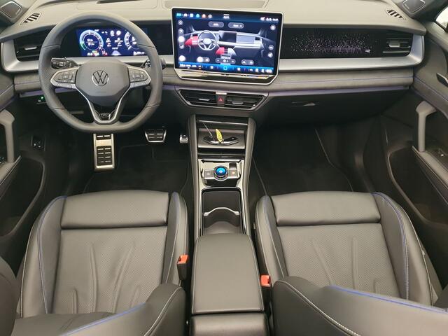 Volkswagen Tayron 1.5 eHybrid 272pk DSG/AUT R-Line Wegklapbare trekhaak, Panoramadak, Harman/Kardon, Leder