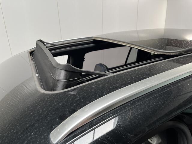 Volkswagen Tayron 1.5 eHybrid R-Line / GARANTIE TM 12-2030/ AUTOMAAT/ PANO/ TREKHAAK/ ACC/ APP-CONNECT/ PARK.SENSOR. + 360 CAMERA/ STUUR+STOELVERWARM./ MASSAGE/ HEAD-UP/ DODEHOEK/ KEYLESS/ NAVI/ CLIMA/ DAB/ LED